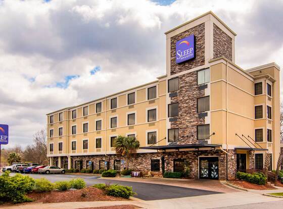 Best Athens (GA) Hotels With 18+ Check-In (Updated October 2024)