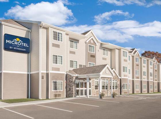 Best Binghamton (NY) Hotels With 18+ Check-In (Updated September 2024)