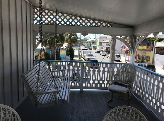 Best Cedar Key (FL) Hotels With 18+ Check-In (Updated September 2024)